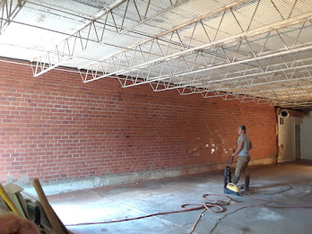 Cleaning Interior Brick.  Tennessee